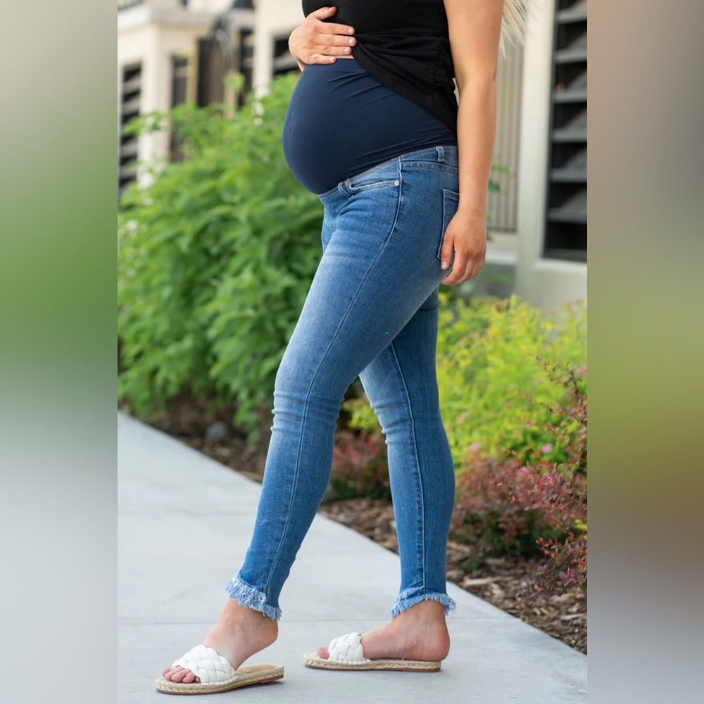 KanCan Maternity Jeans